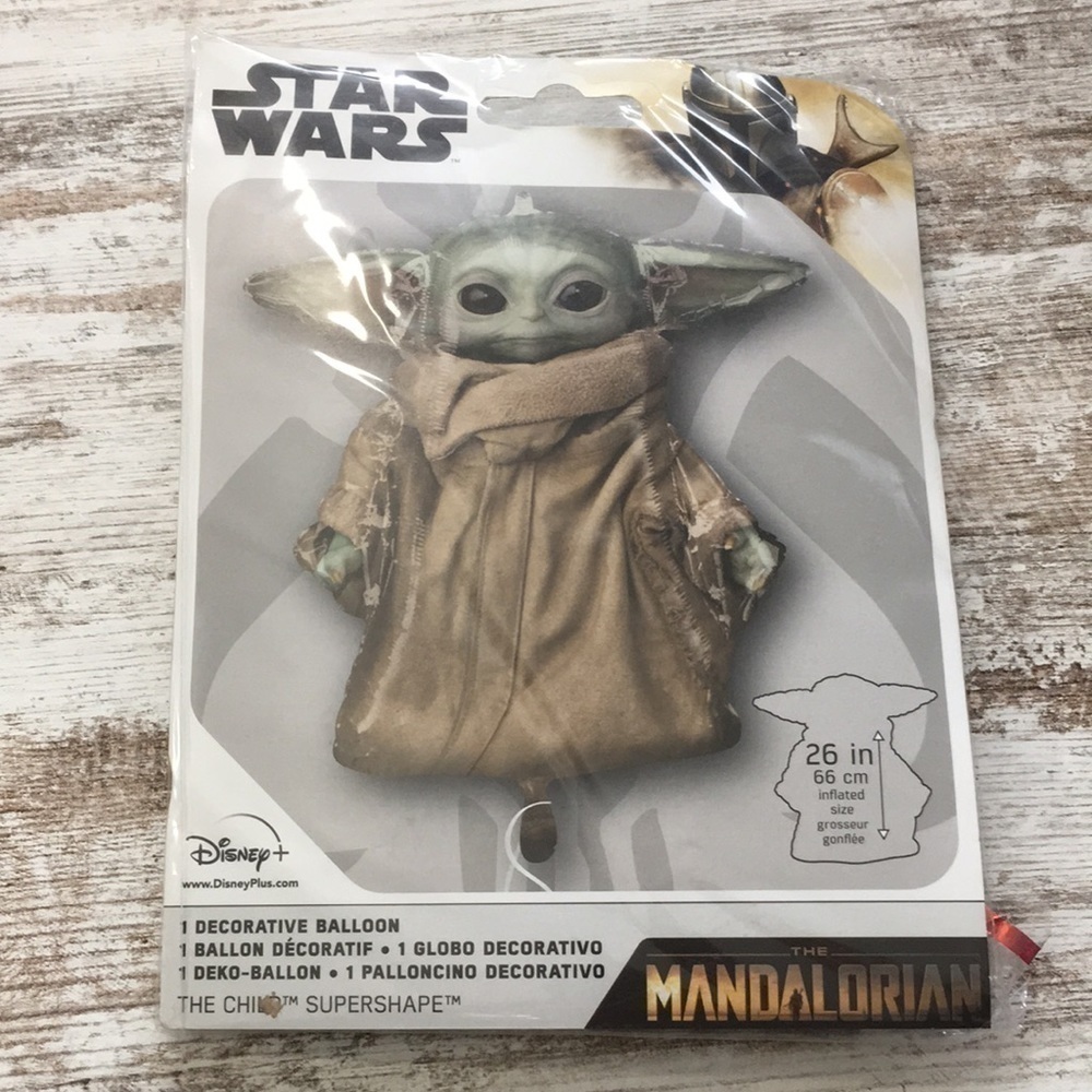 Star Wars Mandalorian The Child Grogu Baby Yoda Foil Balloon 26"